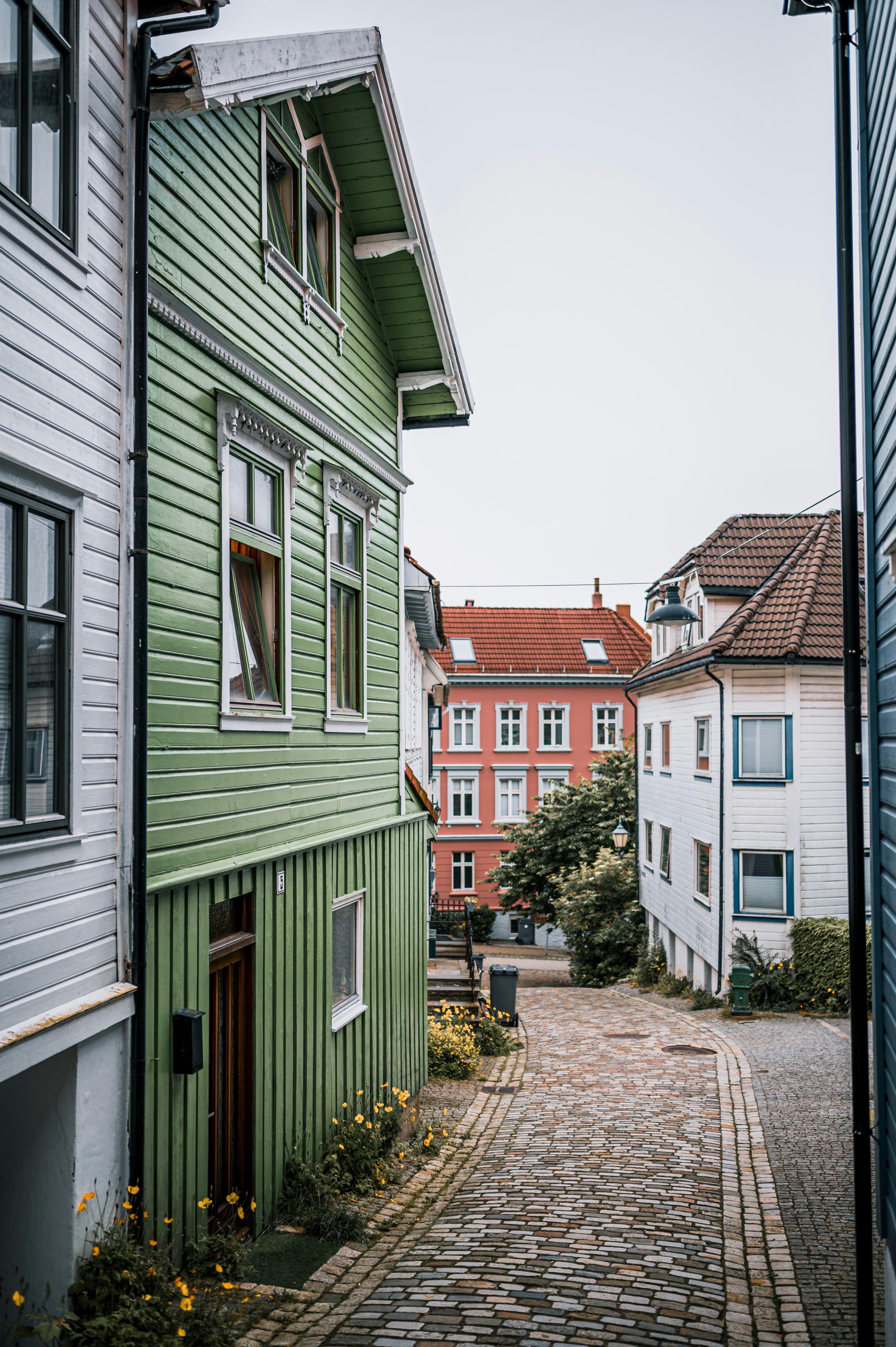 Tradisjonelle trehus i Bergens smale gater
